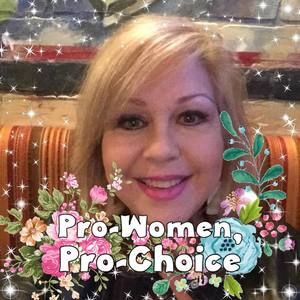 Meet your Posher, Alisa